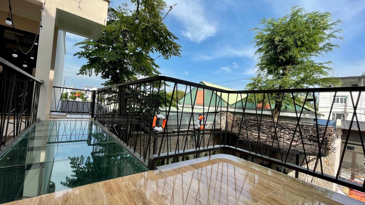 Phoenix Minh Châu Hotel Quảng Ninh Exterior foto