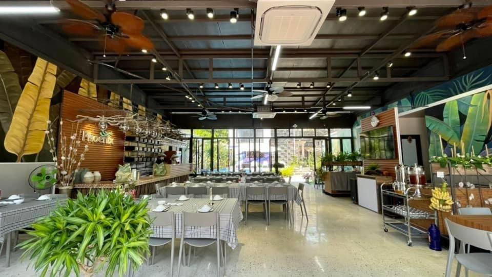 Phoenix Minh Châu Hotel Quảng Ninh Exterior foto